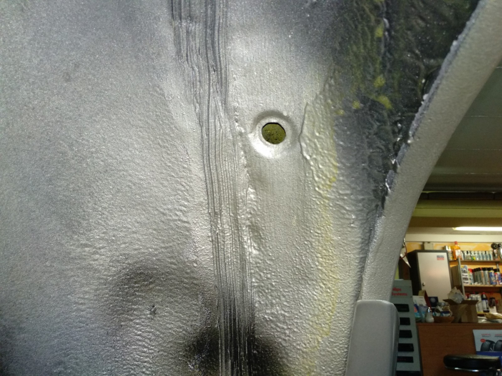 Seitenteil reparieren - kompletten Radlauf innen und außen instandsetzen und lackieren